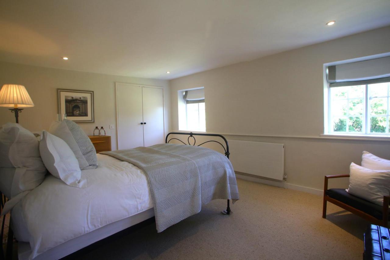 Bed and Breakfast Charlton End - Goodwood Events à Chichester Extérieur photo