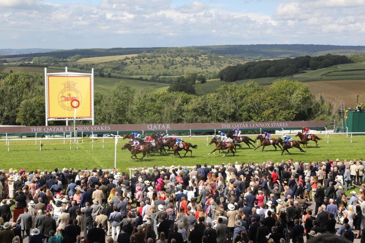 Bed and Breakfast Charlton End - Goodwood Events à Chichester Extérieur photo