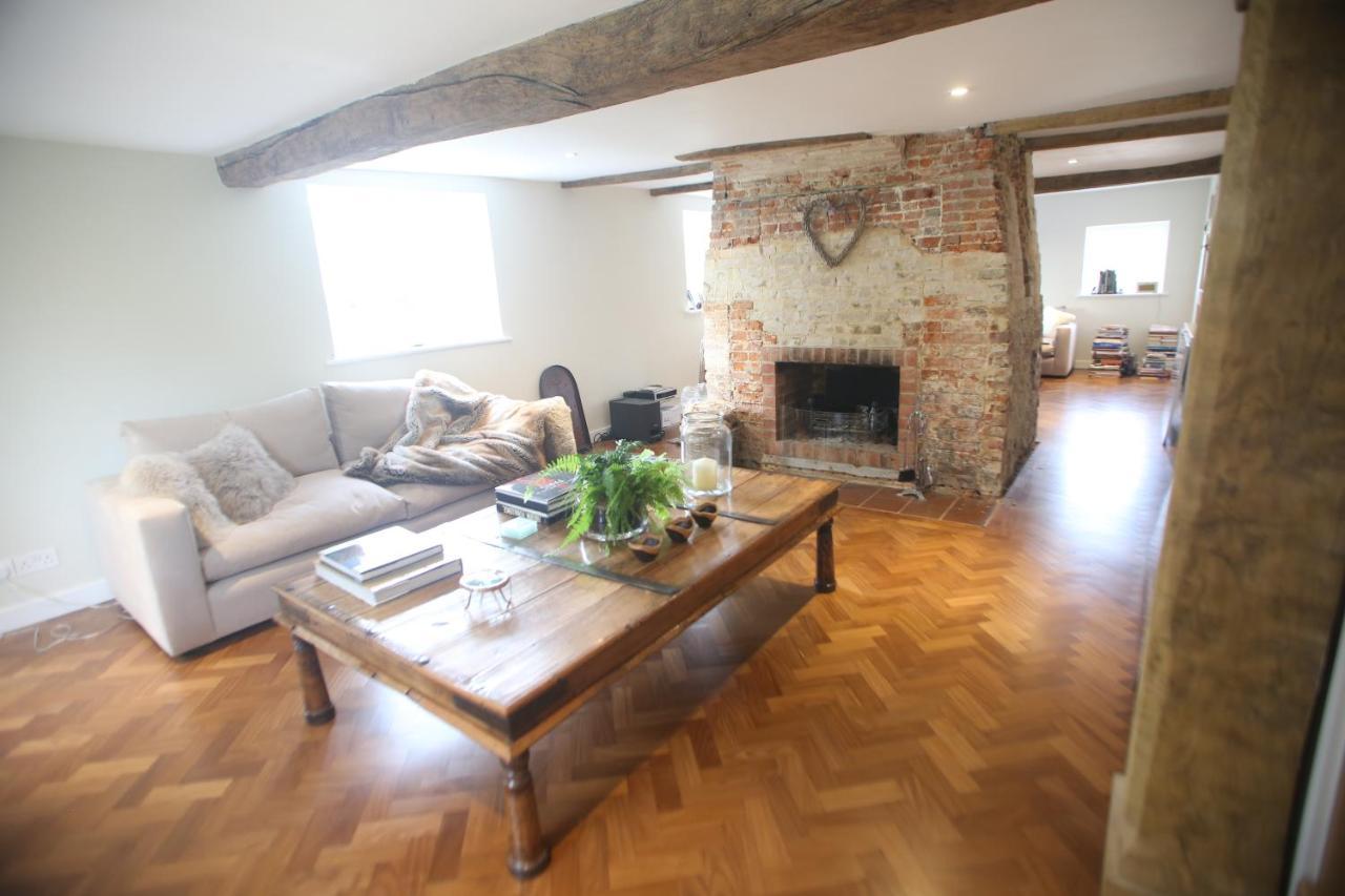 Bed and Breakfast Charlton End - Goodwood Events à Chichester Extérieur photo