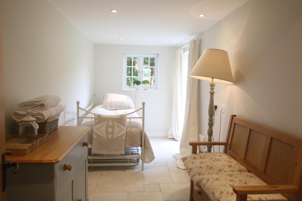 Bed and Breakfast Charlton End - Goodwood Events à Chichester Extérieur photo