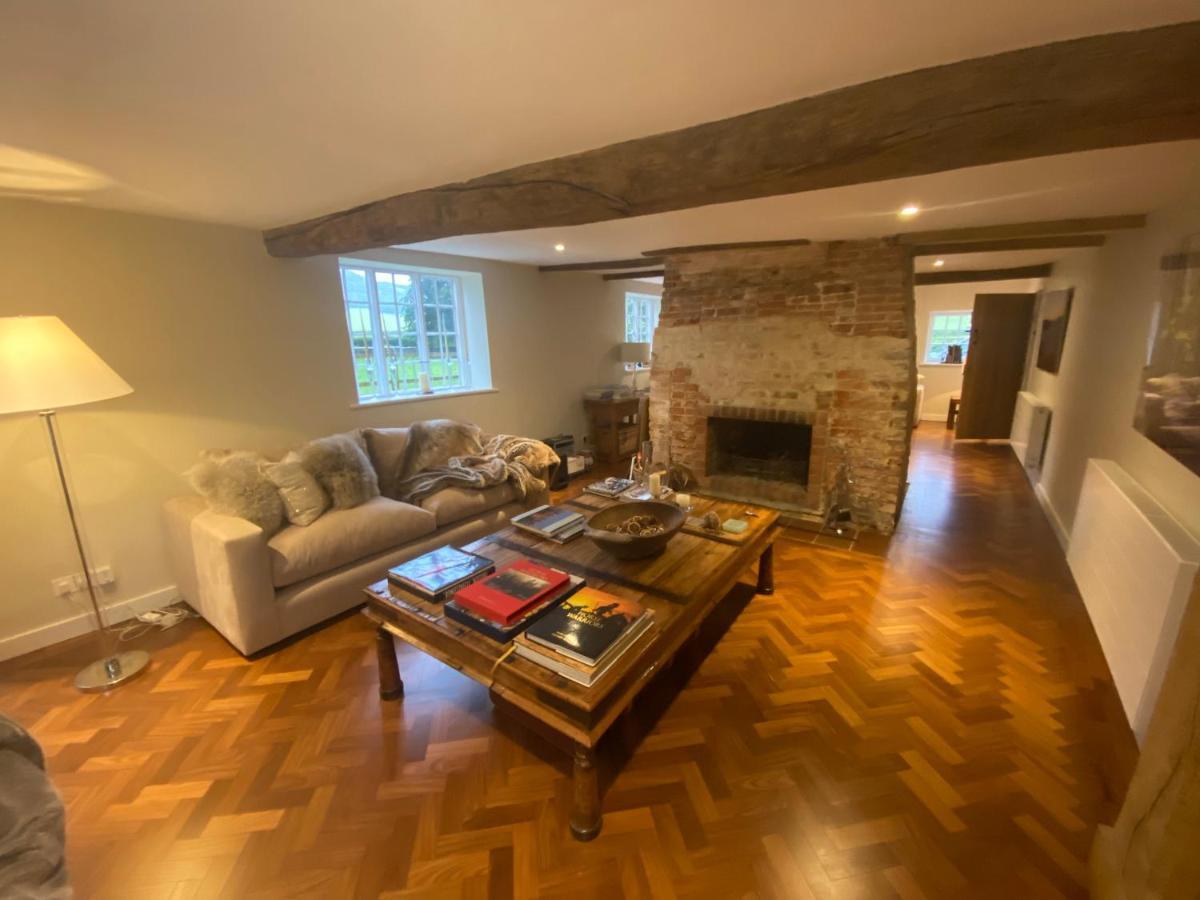 Bed and Breakfast Charlton End - Goodwood Events à Chichester Extérieur photo