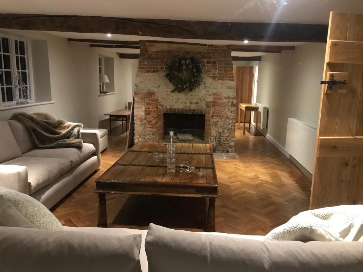 Bed and Breakfast Charlton End - Goodwood Events à Chichester Extérieur photo