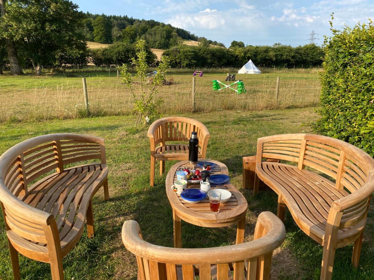 Bed and Breakfast Charlton End - Goodwood Events à Chichester Extérieur photo