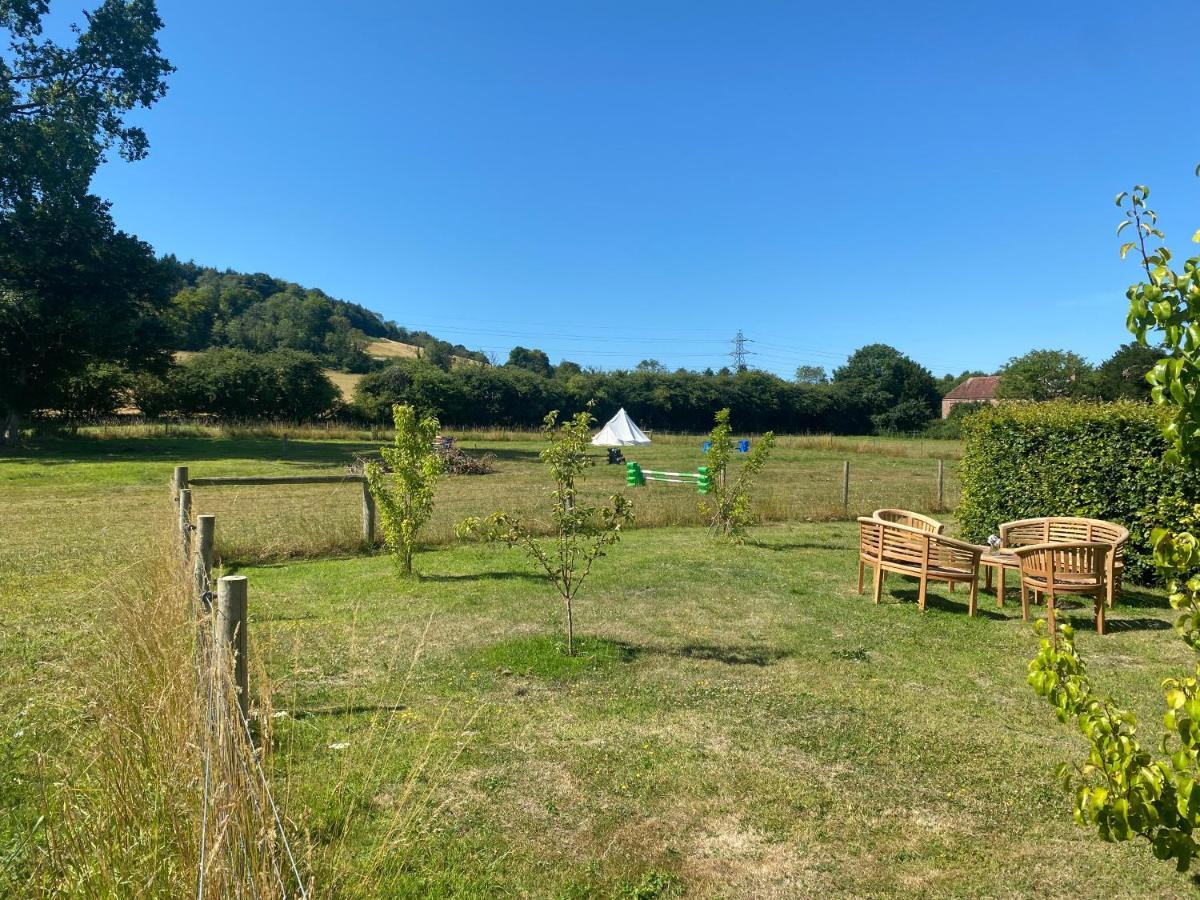 Bed and Breakfast Charlton End - Goodwood Events à Chichester Extérieur photo